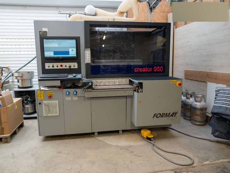 Format CREATOR 950