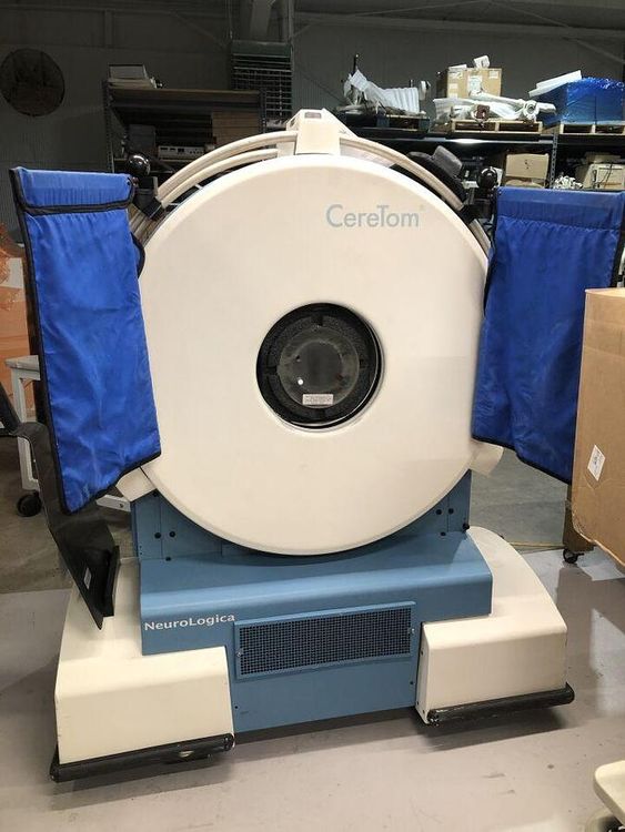 CereTom 8-slice portable CT