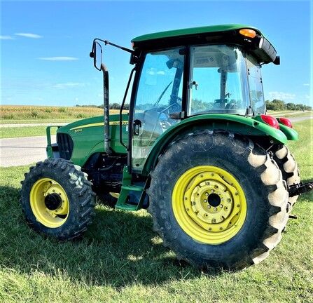 John Deere 5101E Tractor