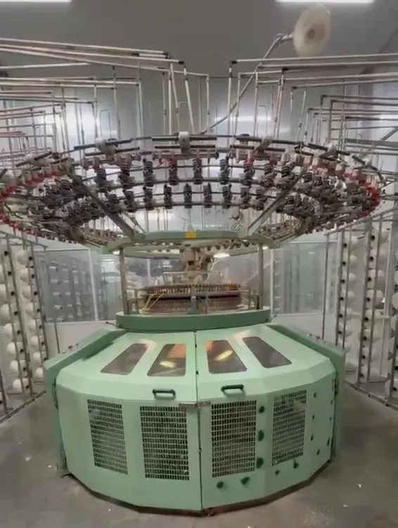 Pilotelli JVCE3TA3 34" E28