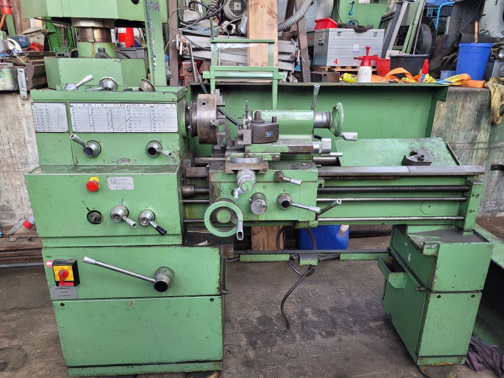 Mondiale Engine Lathe 1600 Rpm 81 Celtic 14   Nbc 14