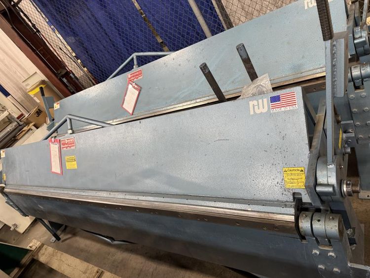 Roper Whitney 1016 Capacity: 16 Gauge