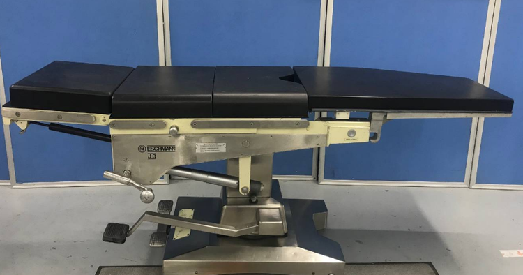 Eschmann J3 Hydraulic Operating Table