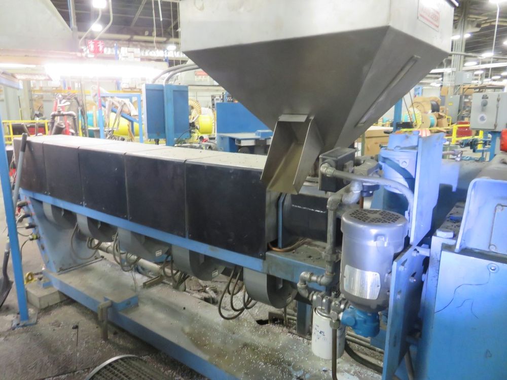 Maileffer BMUS12024D, Extruder