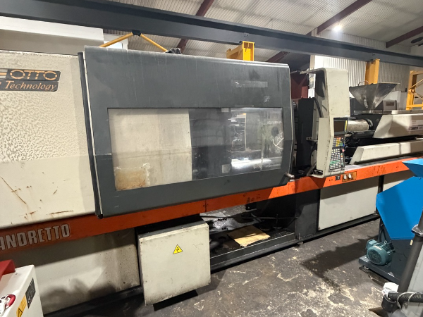 Sandretto Otto 270 T