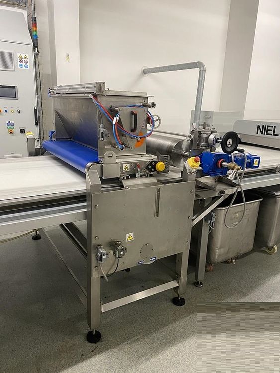 HASBORG TOPPING SPRINKLING DEVICE SYSTEM