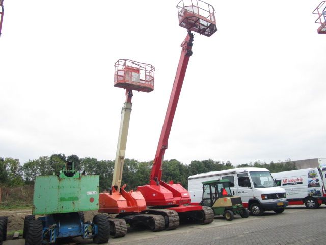 Aichi SR210 15300 kg Telescopic boom lift