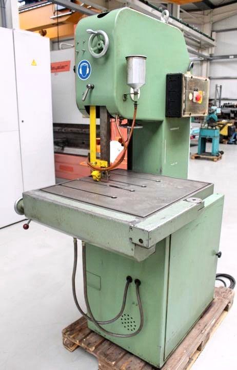 Heska ESU 4 Vertical Bandsaw Semi Automatic