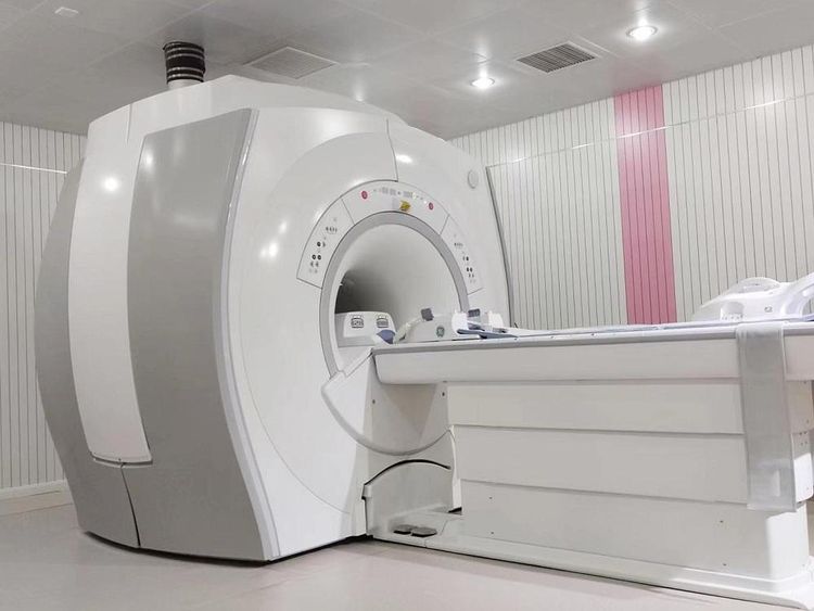 GE Healthcare Signa Explorer 1.5T MRI System