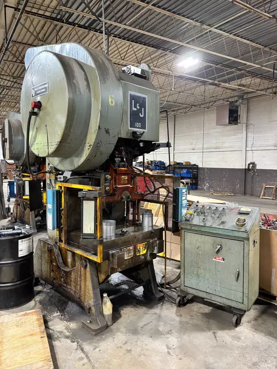 L&J 100 OBI 100 Ton