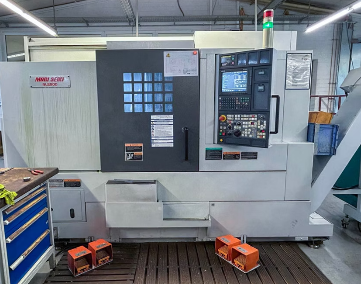 Mori Seiki MSX-850III (MAPPS) 4,000 RPM NL2500 SY-700 3 Axis