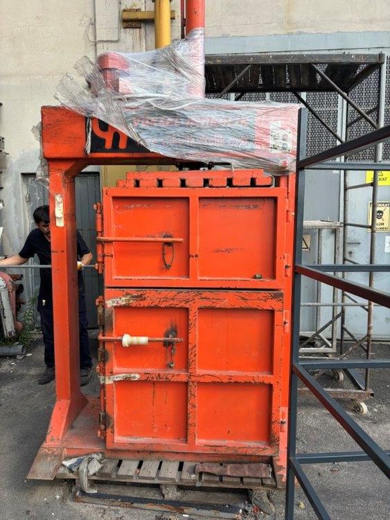Press Machine