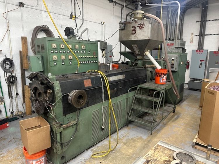 Davis Standard Single Screw Extruder