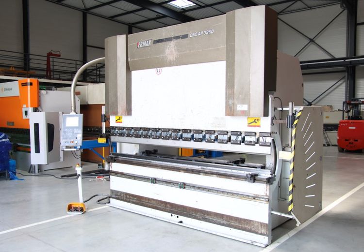 Ermaksan CNC AP 3100 x 250 250 tonnes