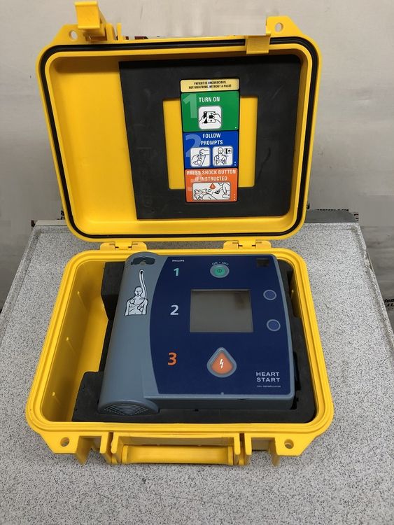 Philips HeartStart FR2+ Defibrillator