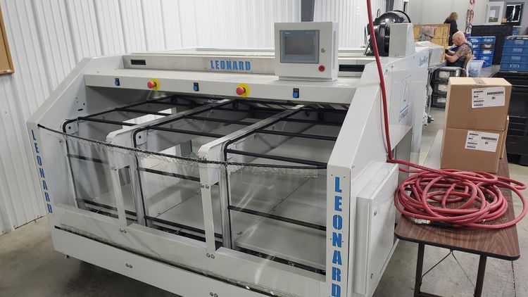 Leonard Automatics 3-Lane Accumulator