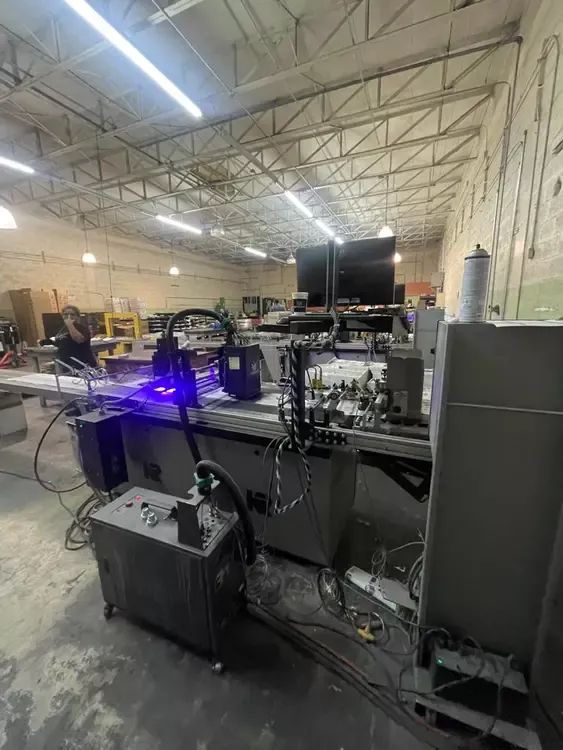 Kirk Rudy 271 UVLED 16-6