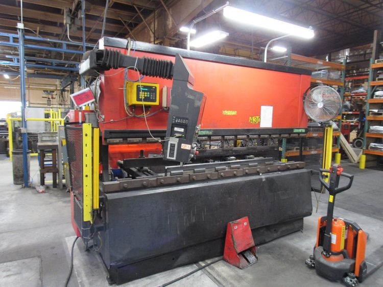 Amada FBD 1030 100 tons