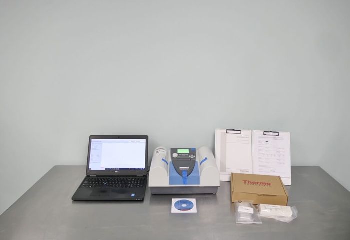 2 Thermo Scientific 200 Spectrophotometer