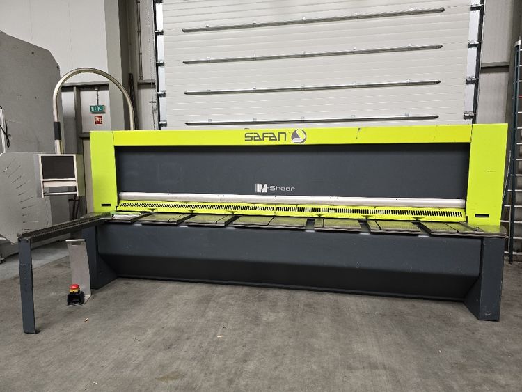 Safan M Shear 430 8 CNC Control