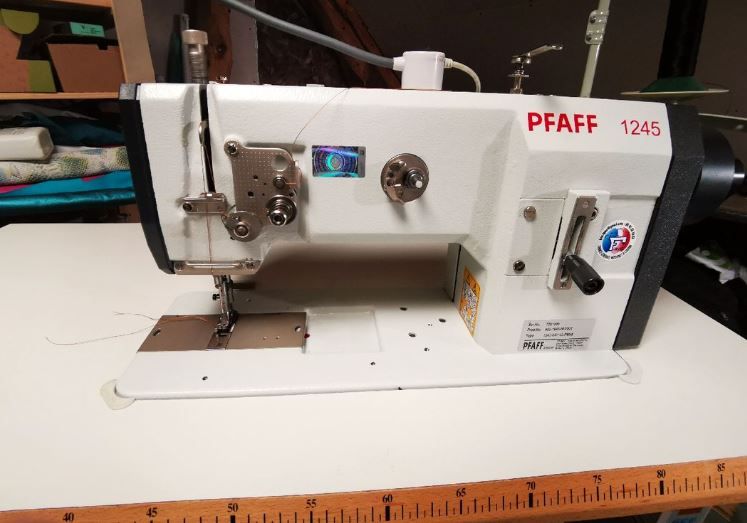 Pfaff 1245 Sewing Machines