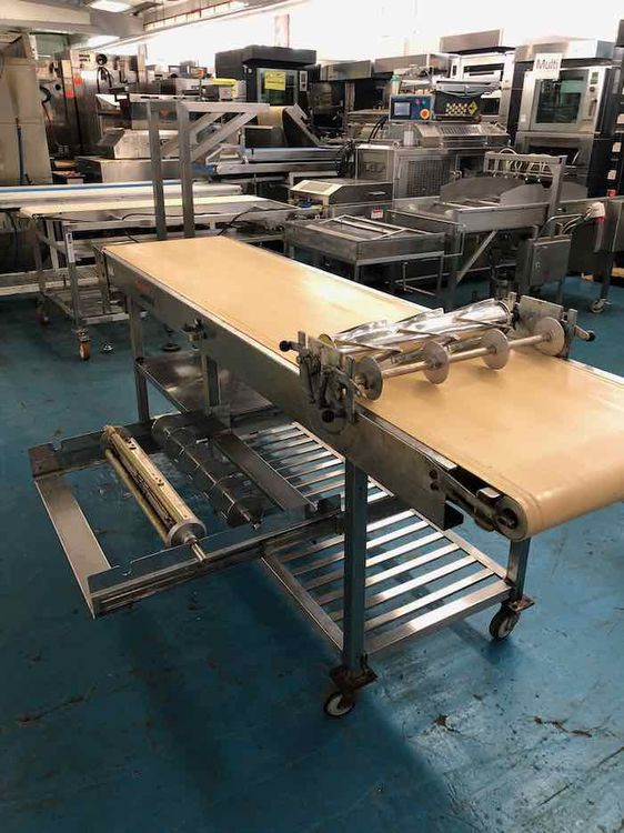Seewer Rondo TFT 260 cutting table
