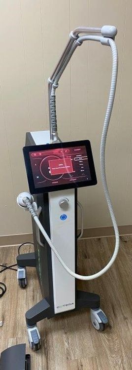 Cutera ilooda MicroNeedle Fractional RF System