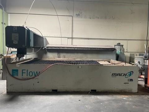 Flow Mach 3 4020b CNC Waterjet Cutting System Flowmaster PC-Based CNC Control