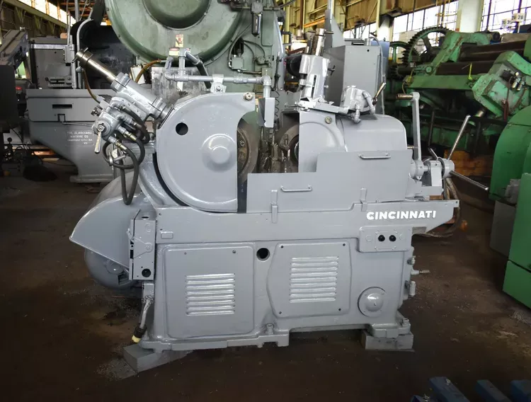 Cincinnati Milacron 2 OM