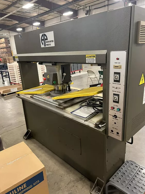 APM TH2570-25 THNC Traveling head Clicker