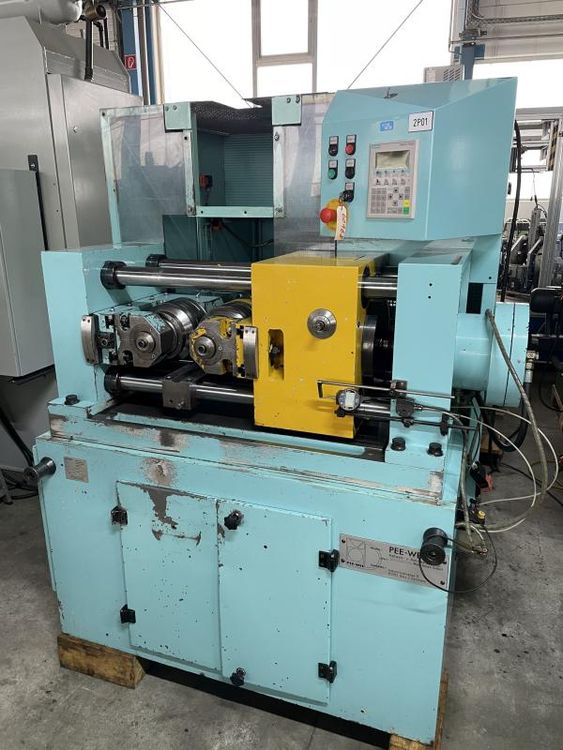 Pee Wee PEE-WEE UPW 24 THREAD ROLLER