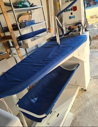 PR 4006 vacuum ironing table