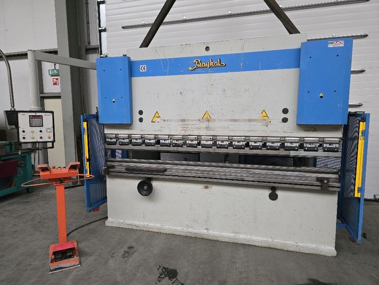 Baykal APH 3110 180 180 ton