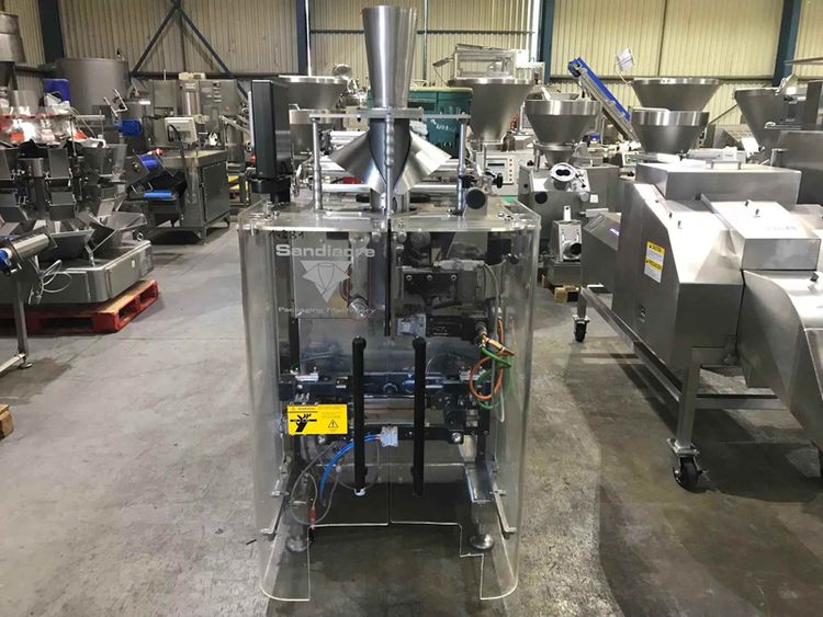 Hayssen Sandiacre TG250-RC Vertical Form, Fill, Seal Machine