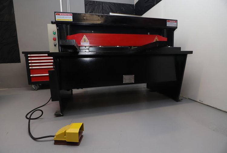 Longbow Machinery Manufacturing Co., Ltd. Q11-3x1300