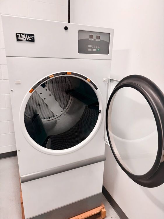 Unimac 30lb Tumbler Dryer