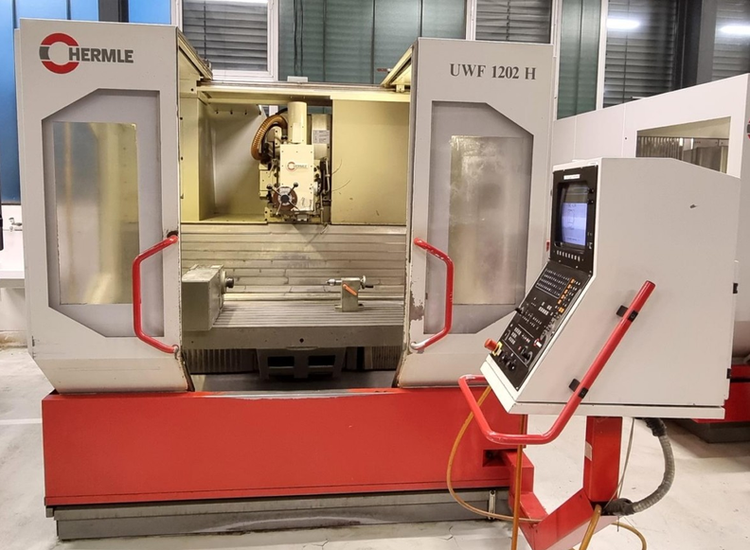 Hermle UWF 1202 H 4,200 RPM