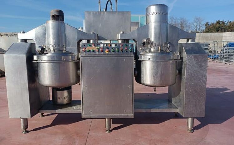 Double bell casein melter