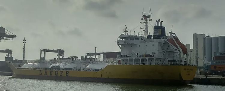 Asakawa Zosen GAS CHALLENGER ABT 7650 DWT ON 7.4 M DRAFT