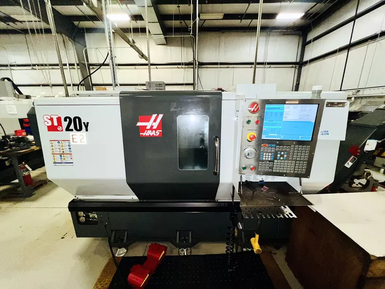Haas Haas CNC 4000 rpm ST-20Y 2 Axis