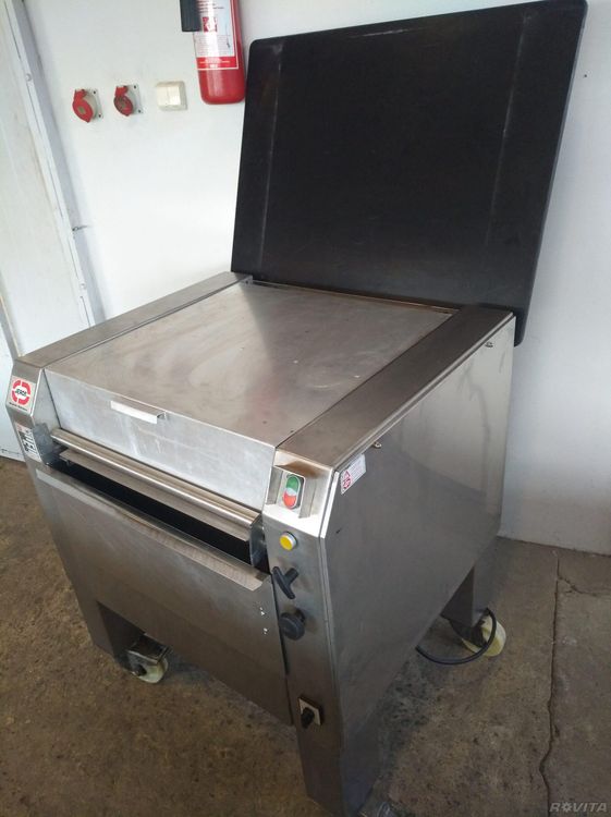 Jeros 6015, TRAY CLEANING MACHINE