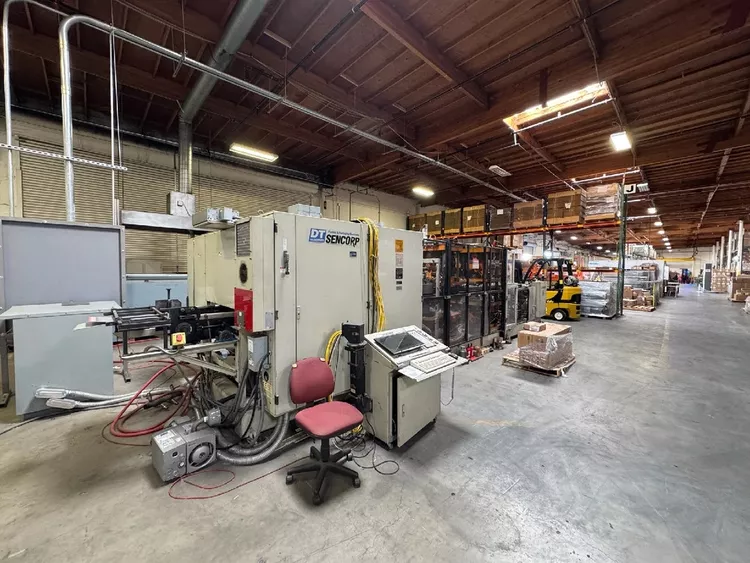 Sencorp DT 2500 Inline Steel-Rule Die Thermoformer