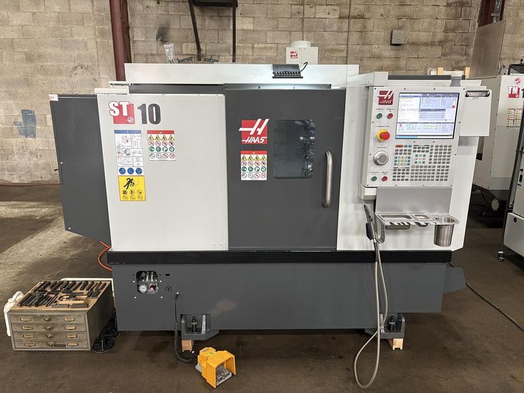 Haas HAAS touchscreen control 6,000 rpm ST-10  2 Axis