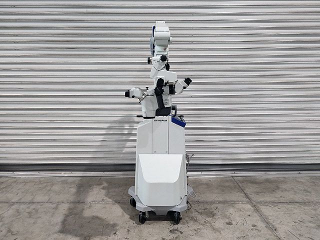 Olympus OME-7000 Surgical Microscope