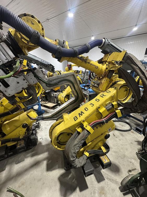 Fanuc R-2000iB/210F 6 Axis 210 kg