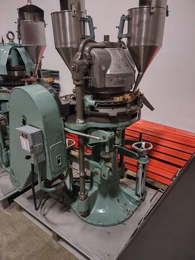 Stokes BB2 33 Station Double Sided Rotary Tablet Press