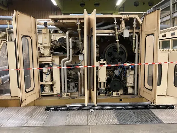 Hergeth hollingsworth H Carding line