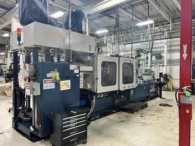 Van Dorn 48 oz. Injection Molding 500 T