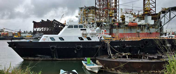 60-PAX Aluminum Triple Screw Offshore Crew Boat