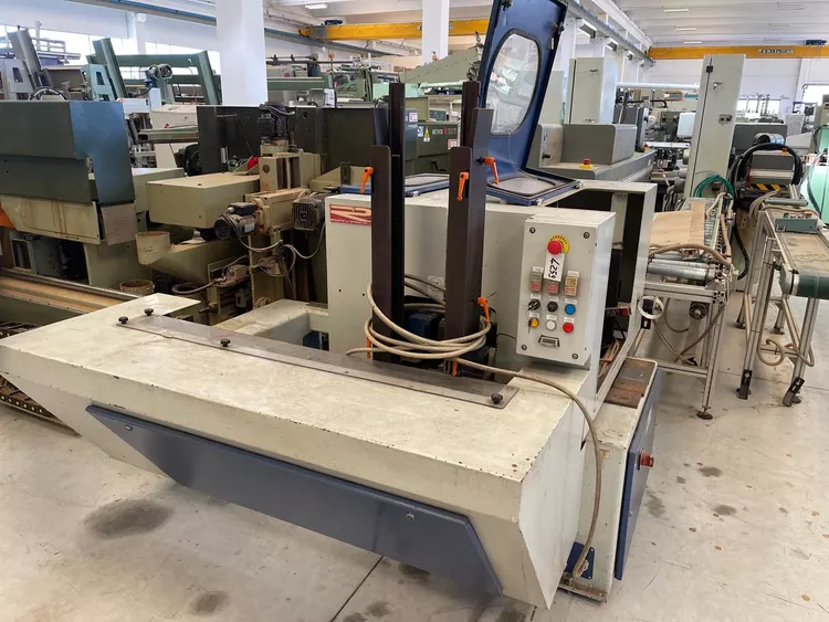 Comec FIS 4 900 Double-Sided End Chamfering Machine